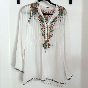 Johnny Was Embroidered Tunic white size M